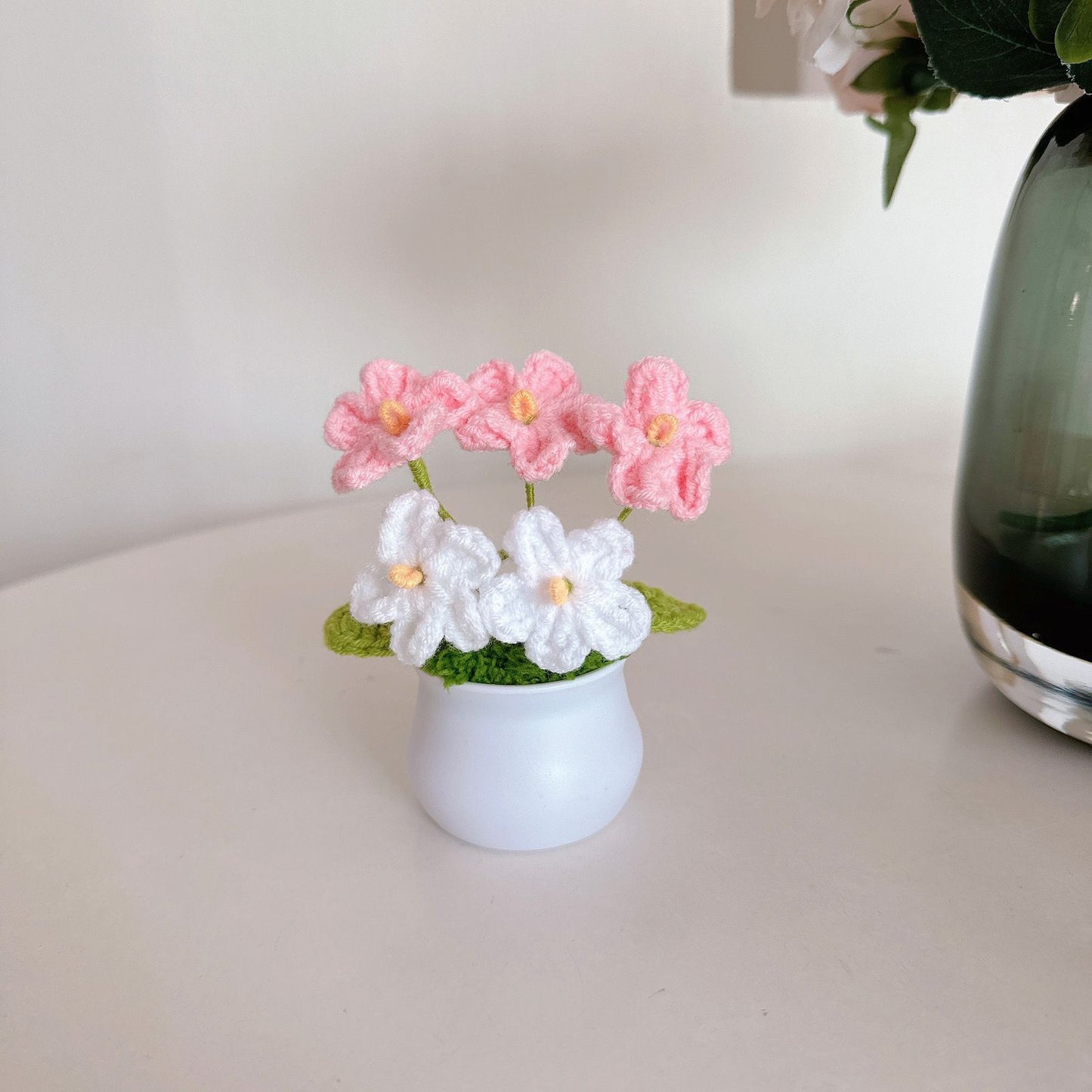 Crochet flower in Pot table decorations